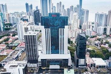 Hotel Riu Plaza Panama
