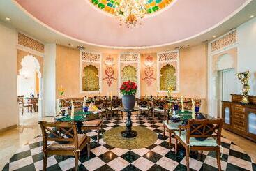 هتل Royal Cliff Beach Terrace Pattaya