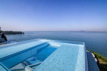 هتل Royal Cliff Beach Terrace Pattaya