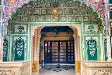 هتل Shahpura House