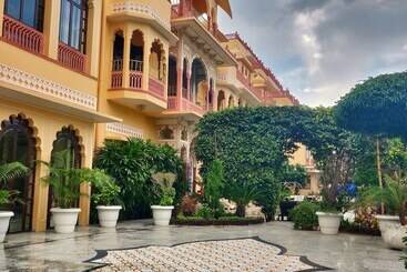 هتل Shahpura House