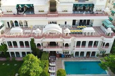 هتل Shahpura House