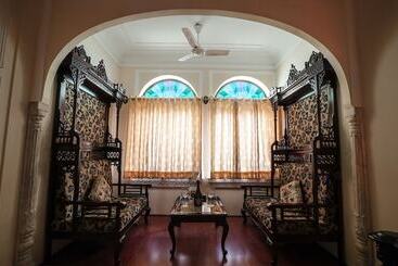 هتل Shahpura House