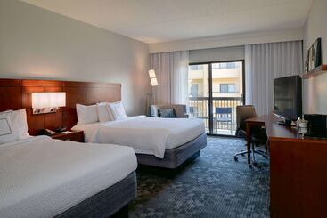 هتل Sonesta Select Kansas City South Overland Park