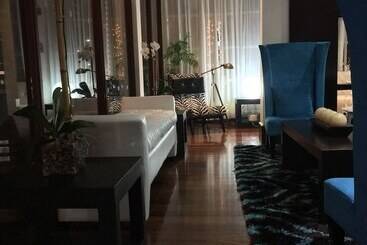 S Hotel Kingston
