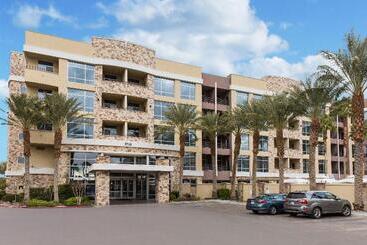 هتل Staybridge Suites Las Vegas   Stadium District
