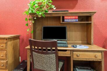 هتل Quality Inn & Suites