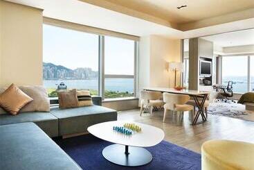 هتل W Hong Kong