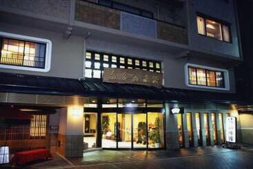 Izumiya Ryokan