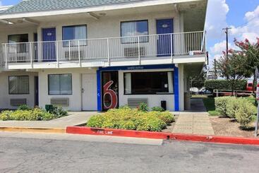 Motel 6 Austin, Tx