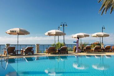 هتل Les Suites At The Cliff Bay   Portobay