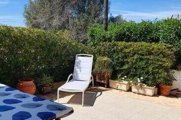 Seaside Studio In Sagres 38 Sqm With Terrace And Garden - Vila do Bispo