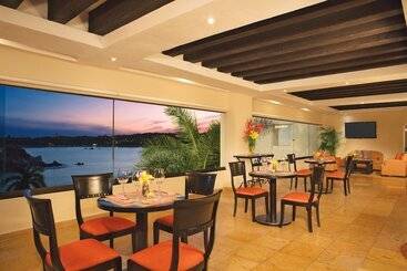 Dreams Huatulco Resort & Spa