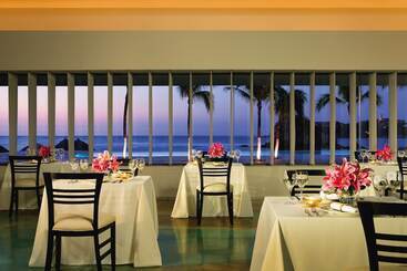 Dreams Huatulco Resort & Spa