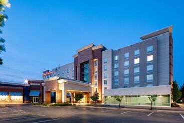Hampton Inn & Suites St. Louis At Forest Park
