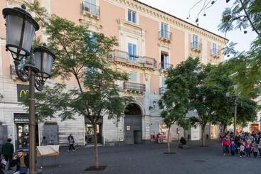 فندق فئة نجمة واحدة Da Gianni E Lucia Rooms With Bathroom In The City Center