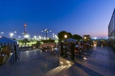 Al Aziziyah Boutique Hotel By The Torch