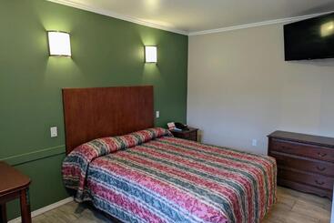 هتل Americas Best Value Inn Oxnard Port Hueneme