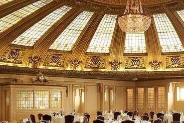 هتل Arctic Club