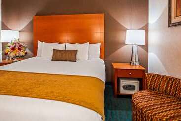 هتل Best Western Jfk Airport