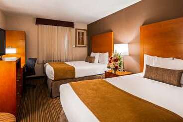 هتل Best Western Jfk Airport