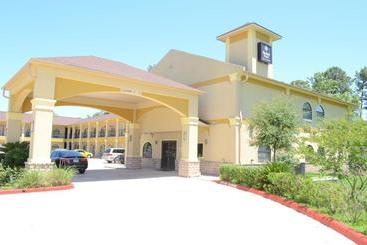 هتل Budget Host Inn & Suites
