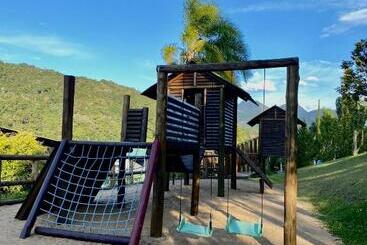 هتل Capivari Ecoresort