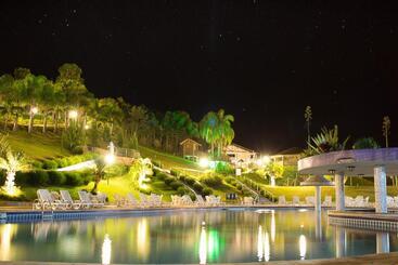 هتل Capivari Ecoresort