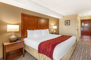 هتل Comfort Inn Monterey Park  Los Angeles