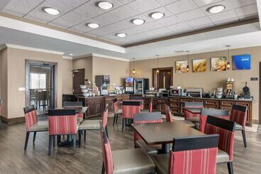 هتل Comfort Inn & Suites Fort Worth  Fossil Creek