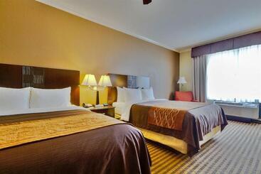 هتل Comfort Inn & Suites Fort Worth  Fossil Creek