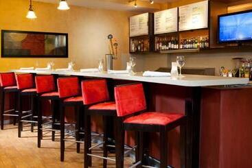 ホテル Courtyard By Marriott San Antonio Riverwalk