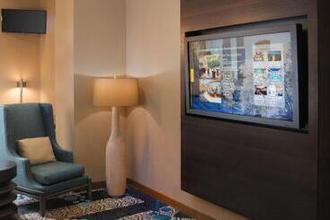 ホテル Courtyard By Marriott San Antonio Riverwalk