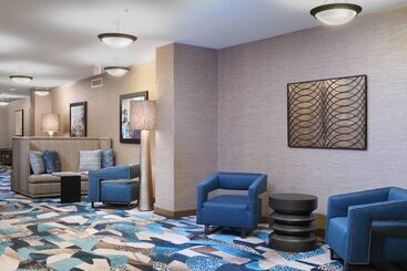 هتل Courtyard By Marriott San Antonio Riverwalk