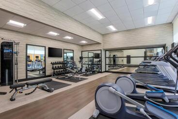 هتل Courtyard By Marriott Pittsburgh Downtown