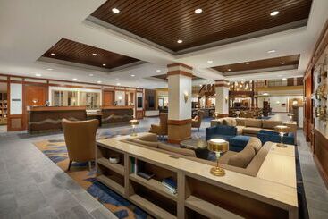 هتل Embassy Suites By Hilton Denver International Airport