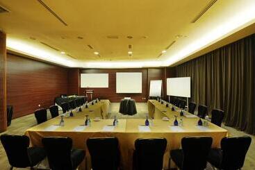 Empire Hotel Subang