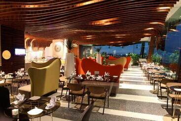 Empire Hotel Subang