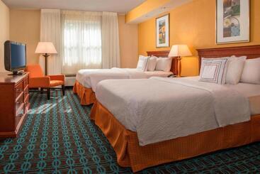 هتل Fairfield Inn & Suites By Marriott Williamsburg
