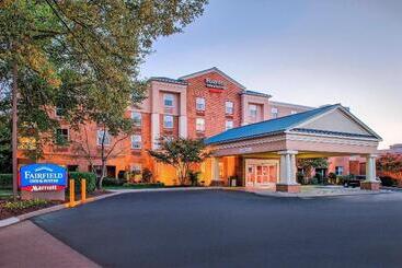 هتل Fairfield Inn & Suites By Marriott Williamsburg