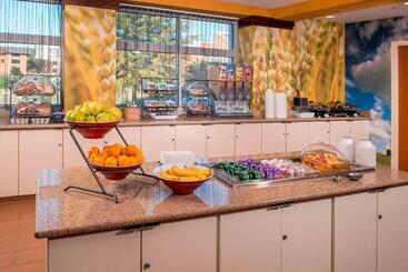 هتل Fairfield Inn & Suites By Marriott Williamsburg