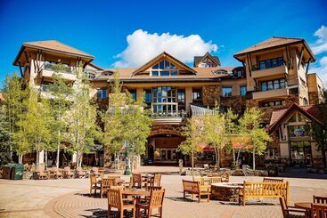 هتل Fairmont Heritage Place, Franz Klammer Lodge