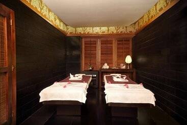 Gokulam Grand Hotel & Spa Bangalore