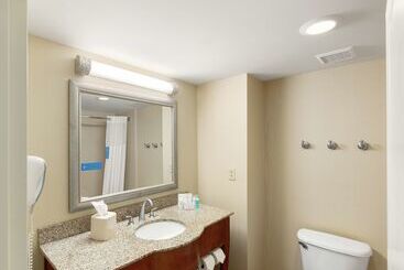 هتل Hampton Inn & Suites North Conway