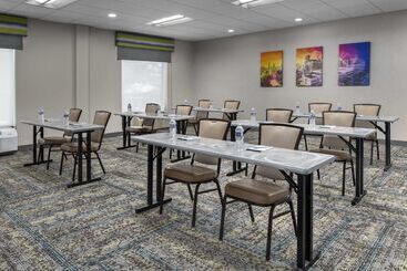 ホテル Hampton Inn Birmingham I65/lakeshore Drive