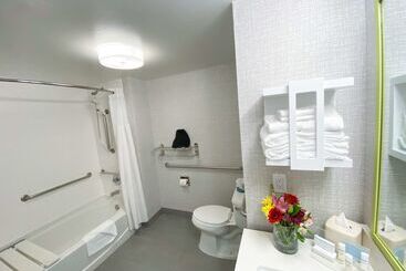 هتل Hampton Inn Carlsbad North San Diego County