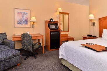 هتل Hampton Inn Grand Island