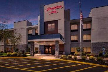 هتل Hampton Inn Princeton
