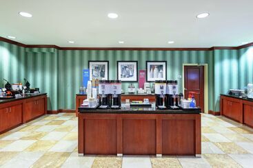 هتل Hampton Inn & Suites El Paso West