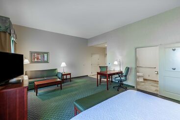 هتل Hampton Inn & Suites El Paso West